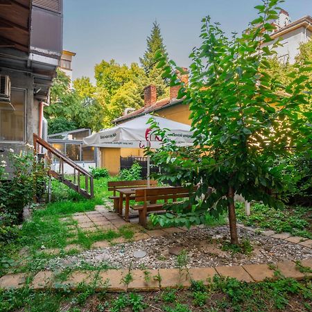 Апартаменты Sofia'S 1Bd Colourful Getaway Near Ndk Экстерьер фото